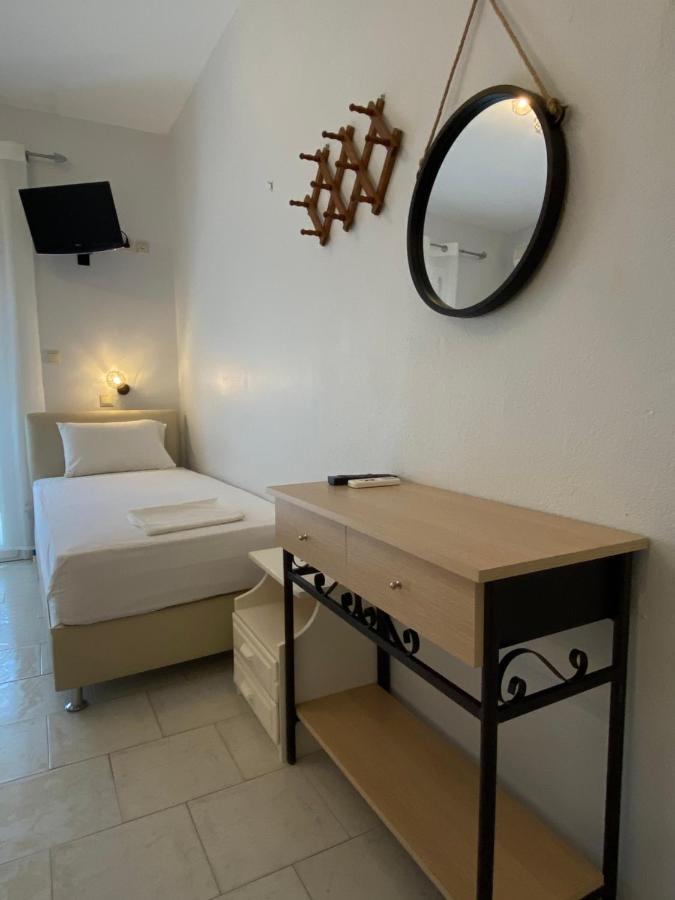Rooms Chrysoula Nea Vrasna Ngoại thất bức ảnh
